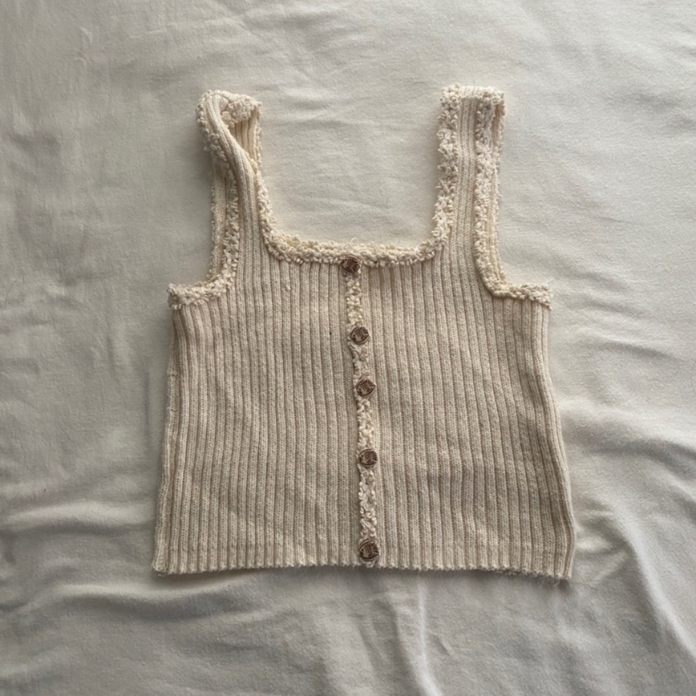 Vintage crop top